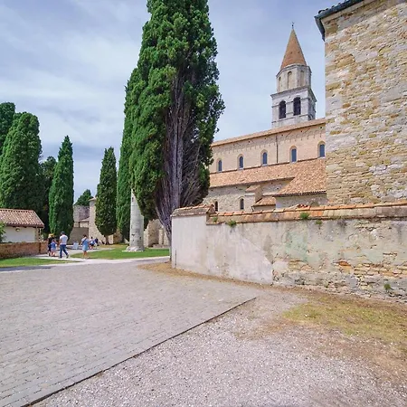 Novamiramare 4 Feriehus Belvedere (Friuli Venezia Giulia)